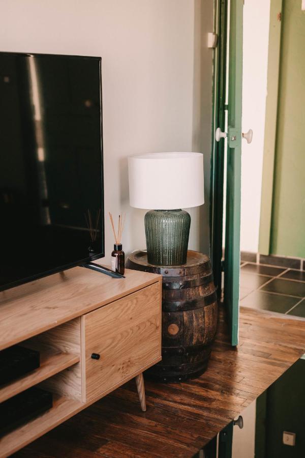 Bel Appartement Avec Cachet Pour 6 Besançon Esterno foto